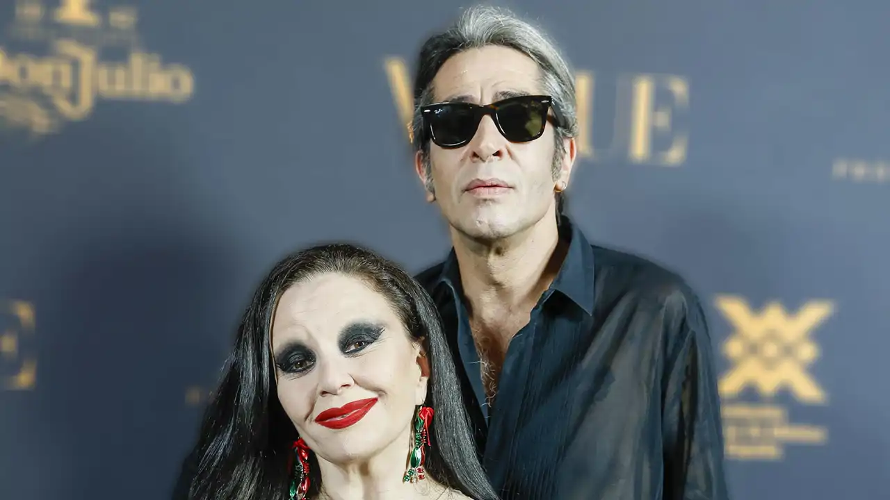 Alaska y Mario Vaquerizo en un photocall