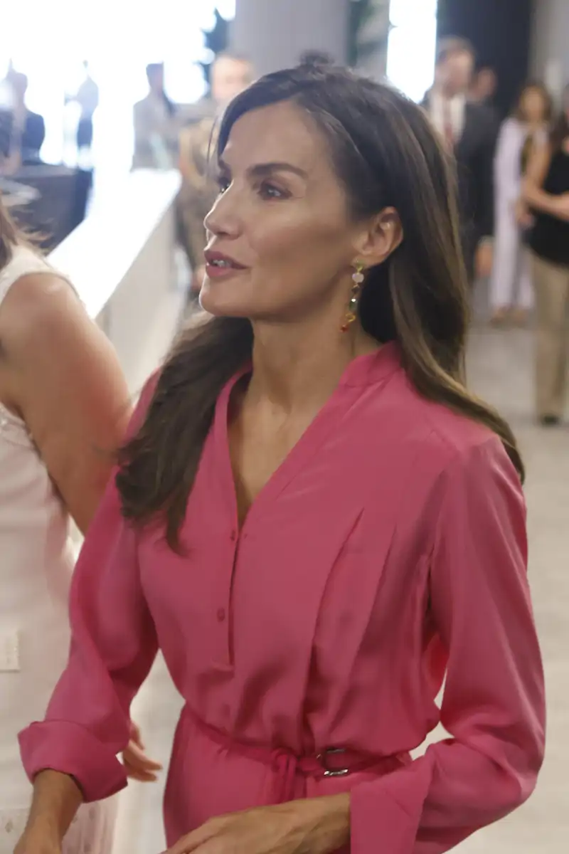 Los pendientes largos de la Reina Letizia 