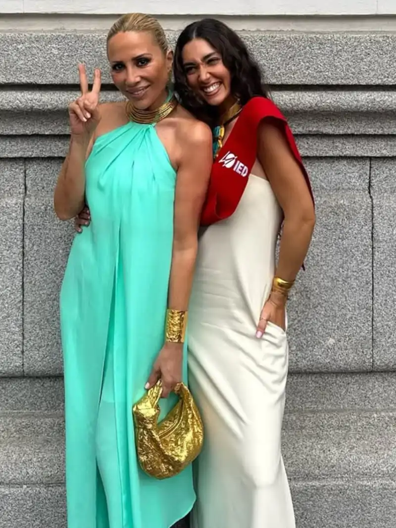 Marta Sánchez y su hija Paula