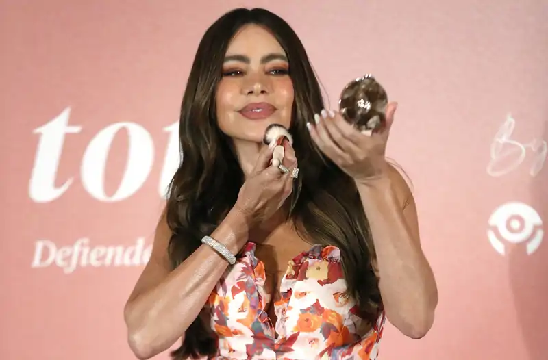Sofía Vergara presenta su línea de cosmética 'Toty' en España
