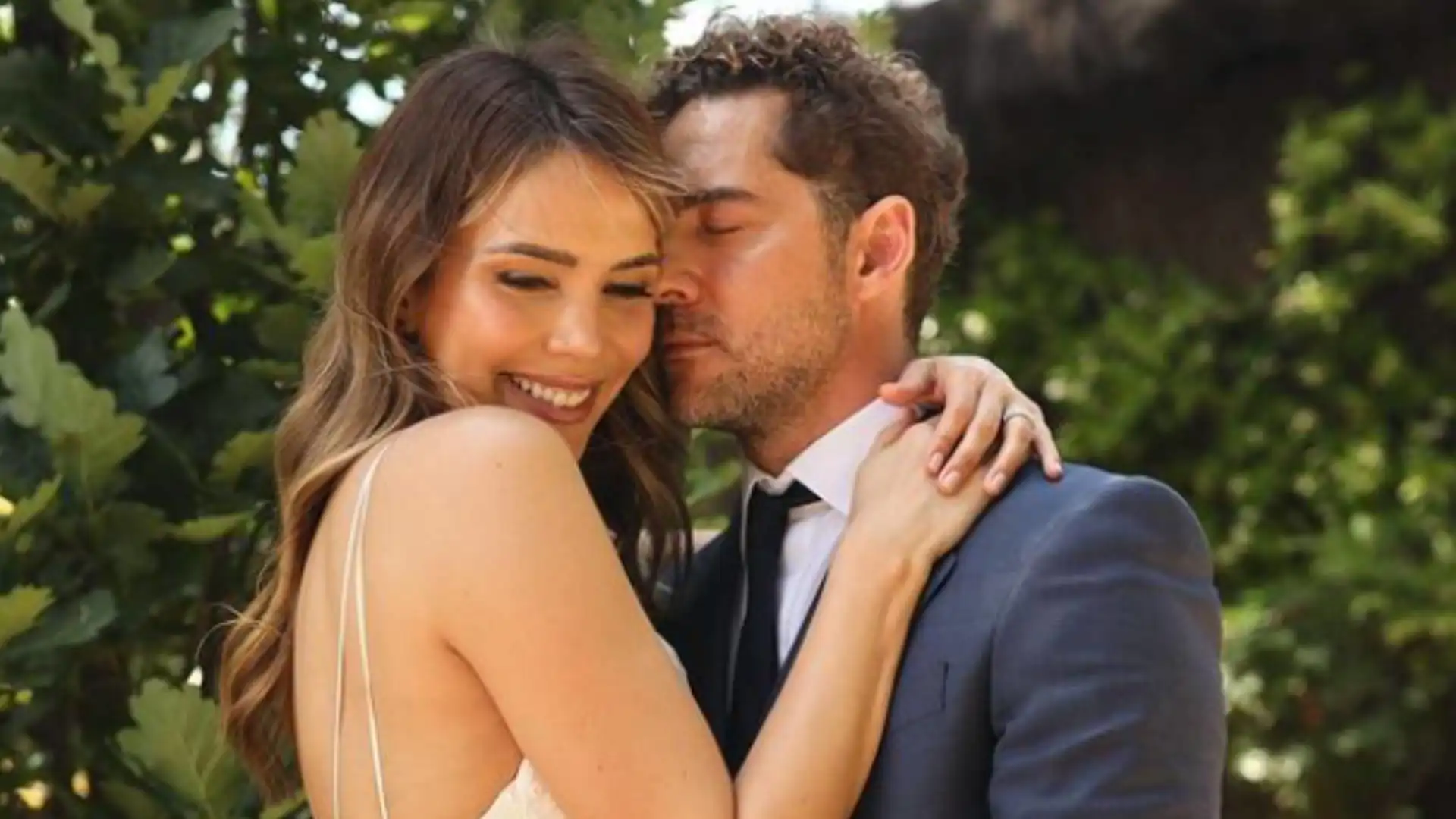 Una terna luna de miel para Rosanna Zanetti y David Bisbal