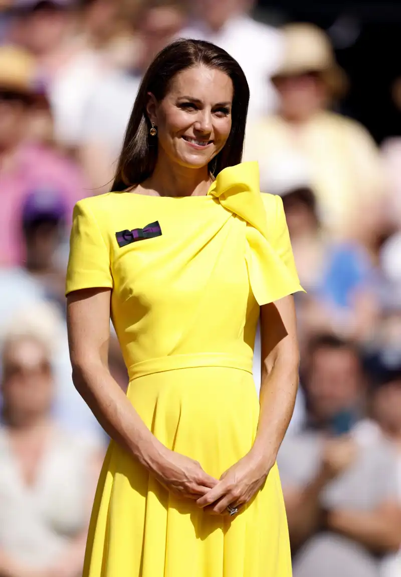 El vestido amarillo de Kate Middleton en el año 2022 durante el campeonato de Wimbledon 