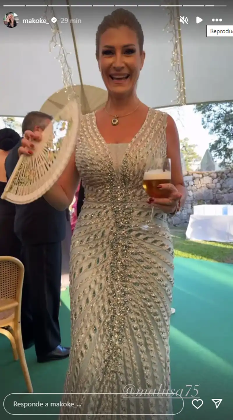 Malula Sanz el día de sus bodas de plata.