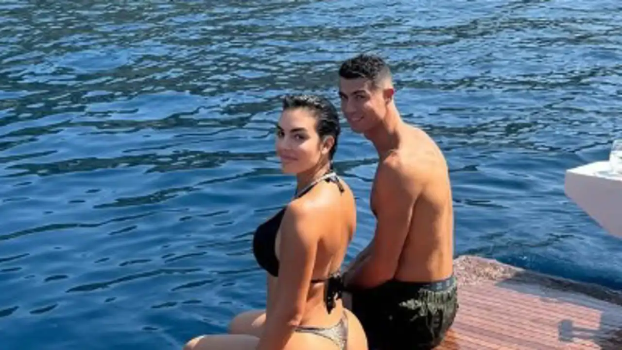 Georgina saca a la luz el álbum inédito de sus lujosas vacaciones con Cristiano Ronaldo: en un exclusivo yate y en Palma de Mallorca