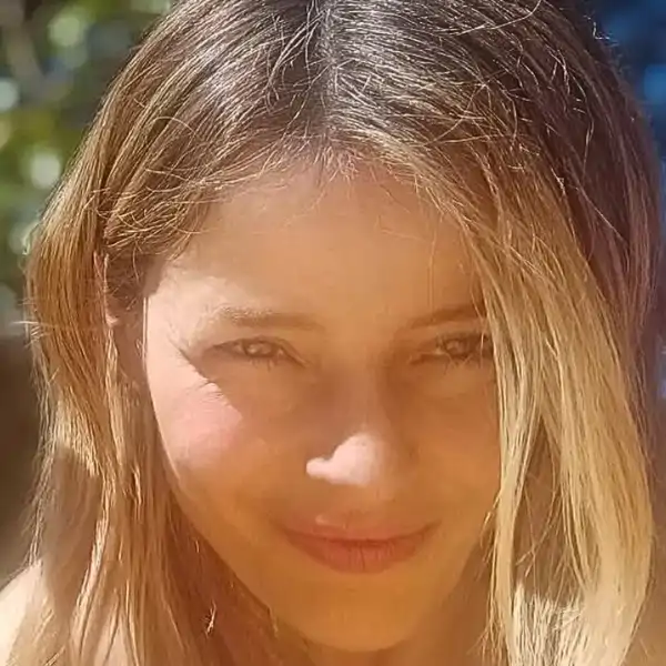 El radical cambio de vida de Inma del Moral, la eterna reportera de 'El Informal': escritora, volcada en su familia y un sorprendente trabajo detrás del mostrador