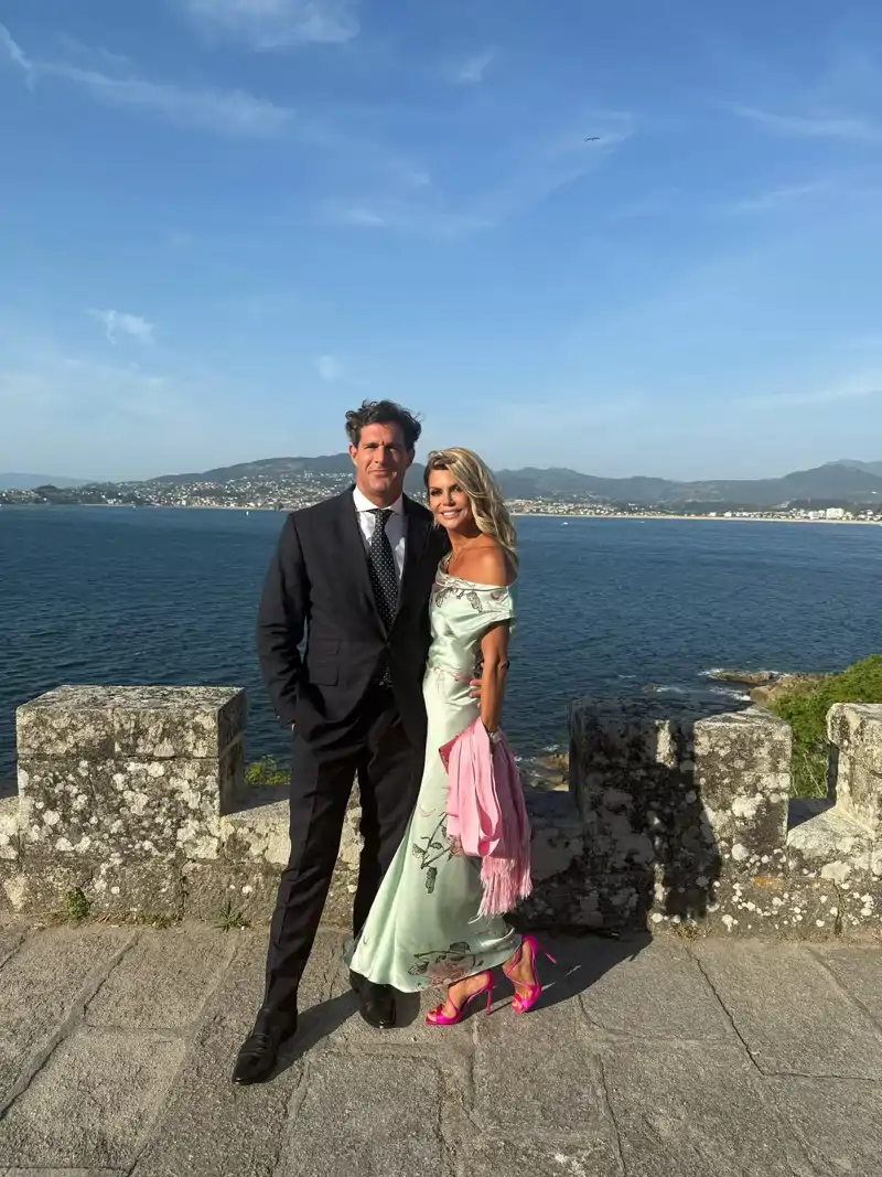 Makoke y Gonzalo Fernández se van de boda a Bayona