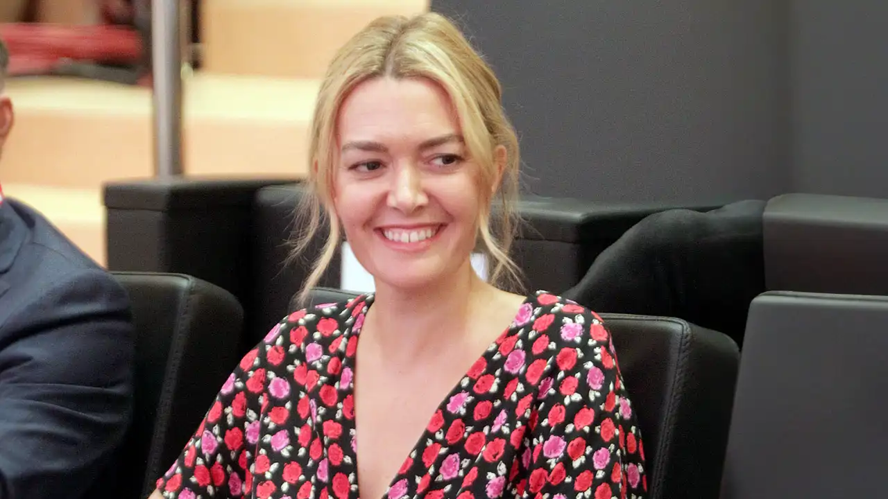 Marta Ortega estrena calzado: las 3 sandalias de piel de Zara ideales para copiar su último look 