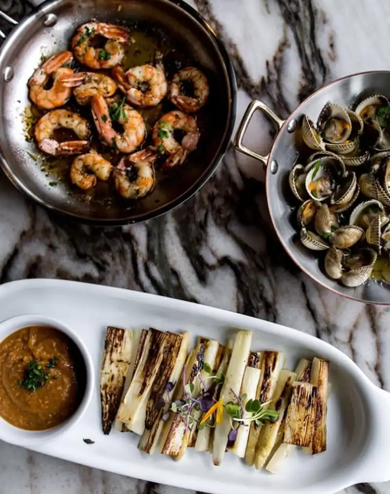 Platos de marisco de Arzábal, el restaurante donde comió Margot Robbie