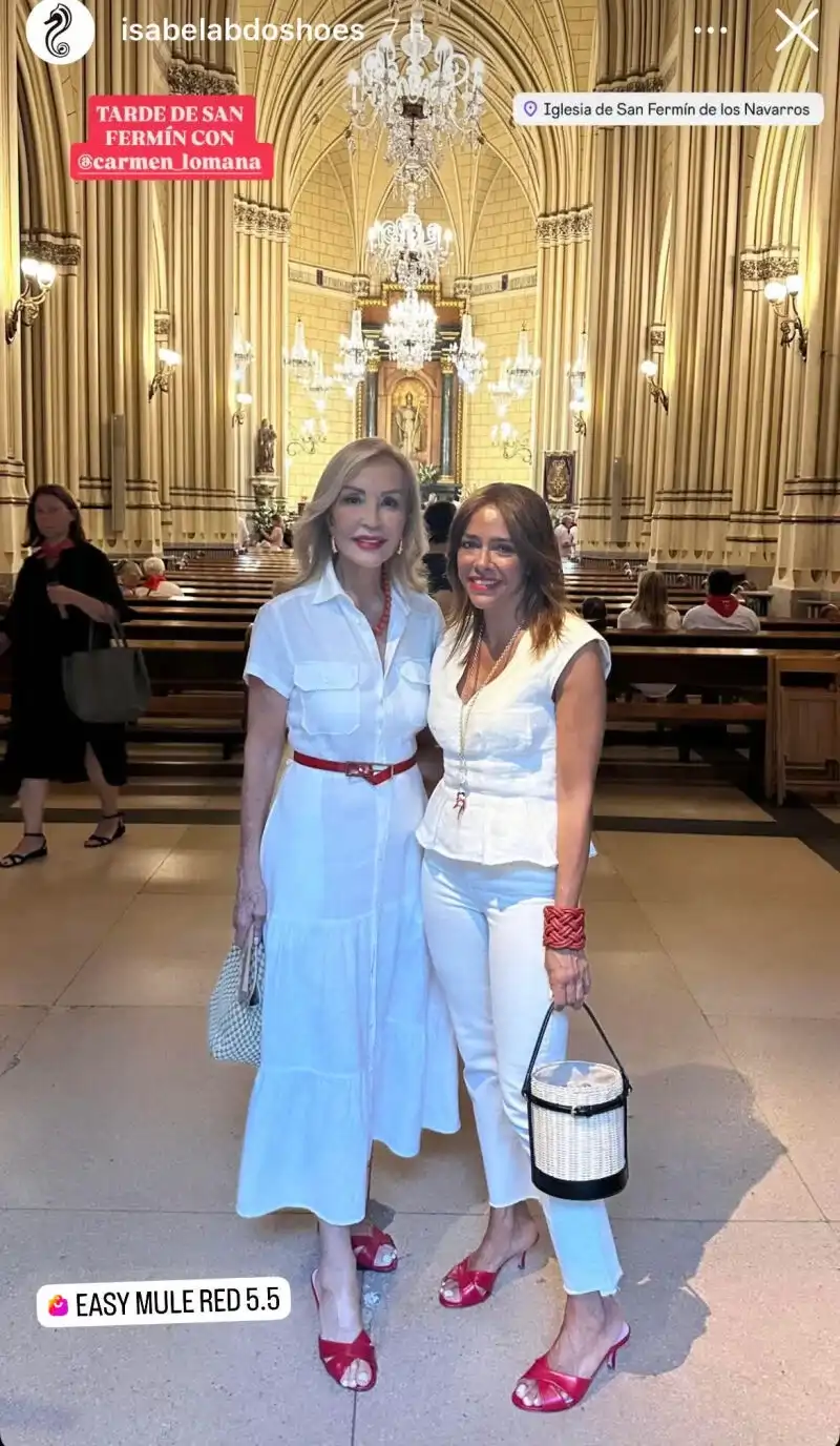 Carmen Lomana y su vestido blanco en San Fermín 