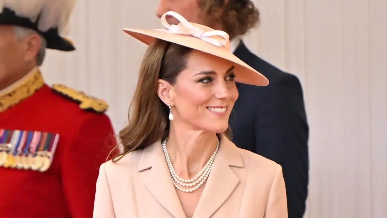 Marina Thomas, asesora de imagen, revela la regla de oro que ha roto Kate Middleton al vestirse de Dior: “Es una señal” 