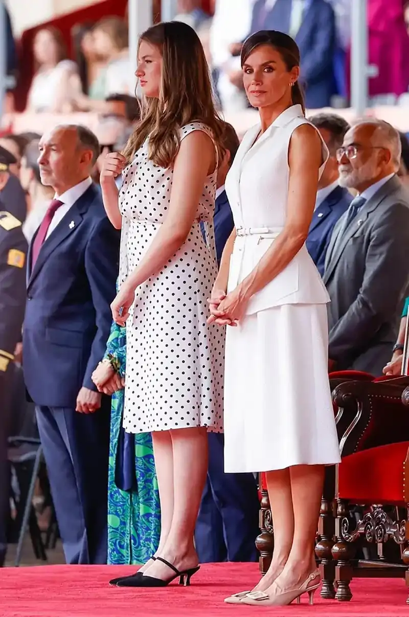 Los zapatos de Isabel Abdo de la Reina Letizia y su modelo favorito 