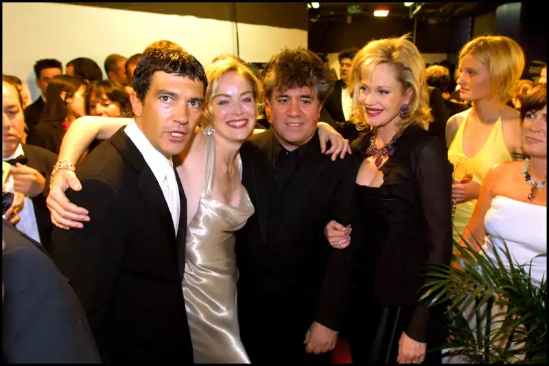 Antonio Banderas, Sharon Stone, Pedro Almodóvar y Melanie Griffith en el Festival de Cannes 55