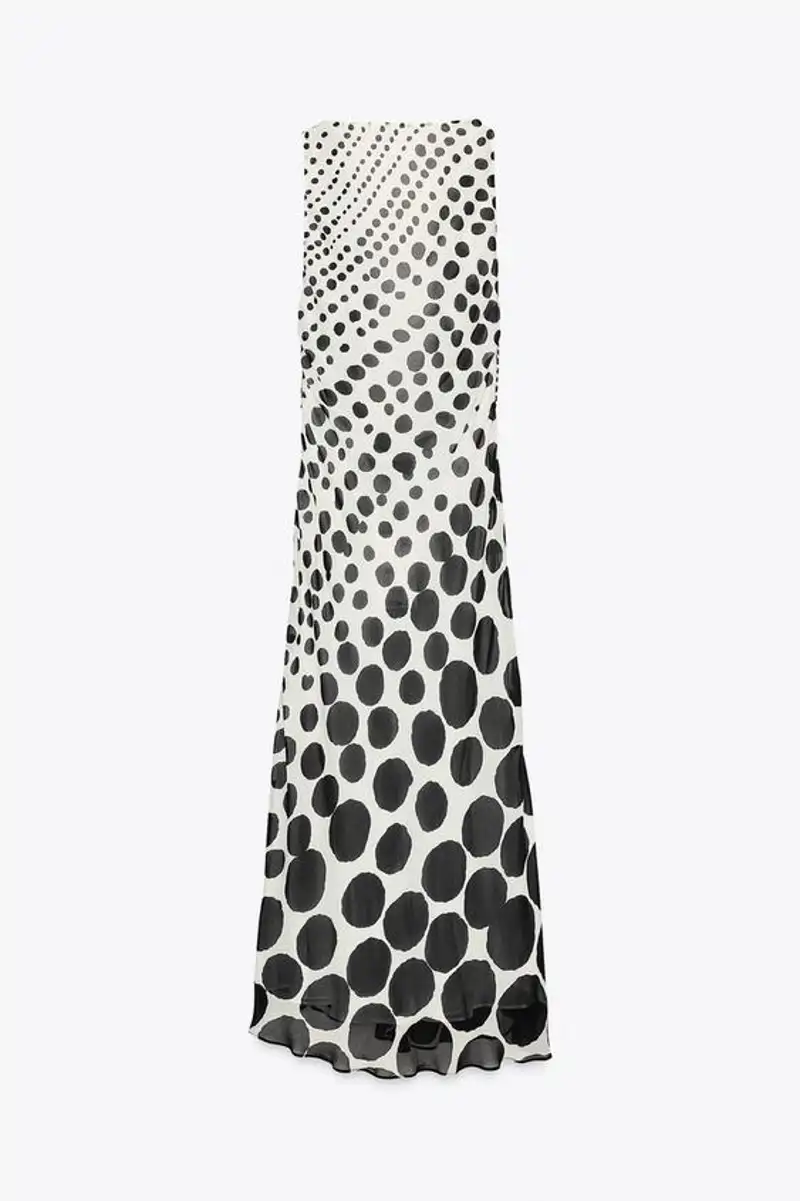 Vestido largo de lunares ZW Collection de Zara 39,99 euros