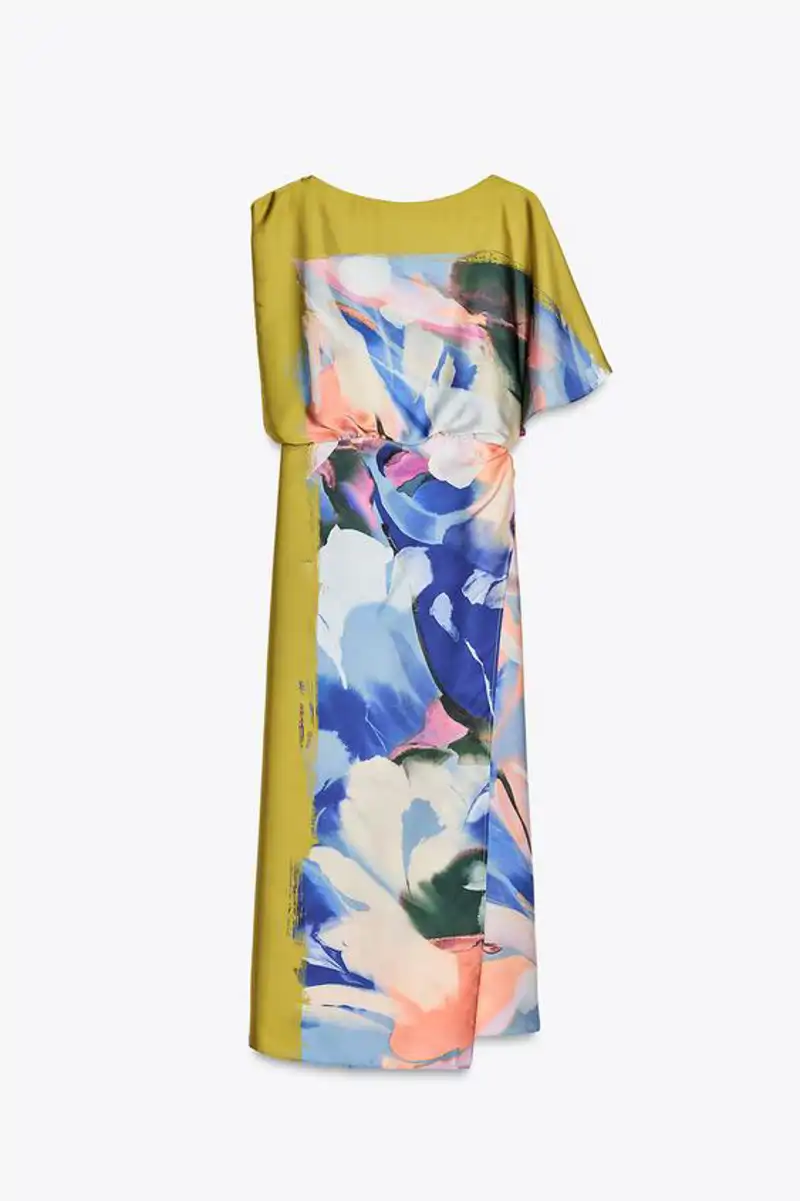 Vestido midi estampado asimétrico de Zara 19,99 euros