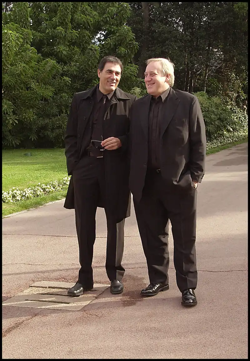 Josep María Mainat y Toni Cruz en los Premios Onda 2002