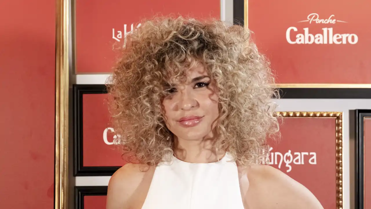 Sheila Casas se refugia en sus hermanos tras su ruptura con Álvaro Muñoz Escassi: "Todo bien"