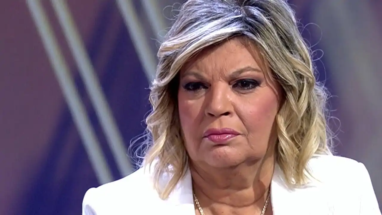Terelu Campos interrumpe la entrevista de su hermana, Carmen Borrego: "No hables en pasado"