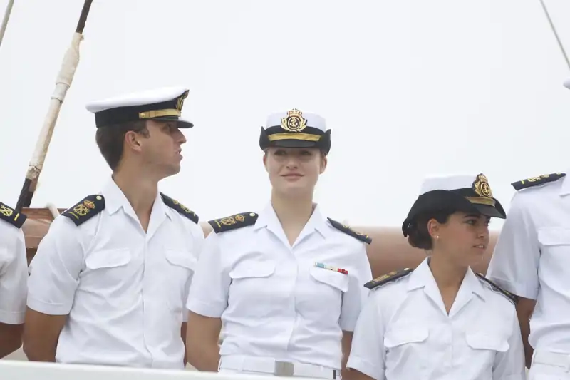 La Princesa Leonor a su llegada al puerto de Marín