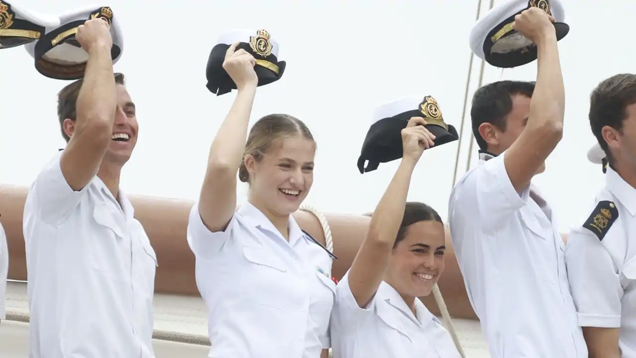 La Princesa Leonor llega a Marín