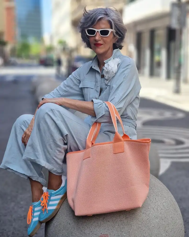 Carmen Gimeno con sus zapatillas Adidas
