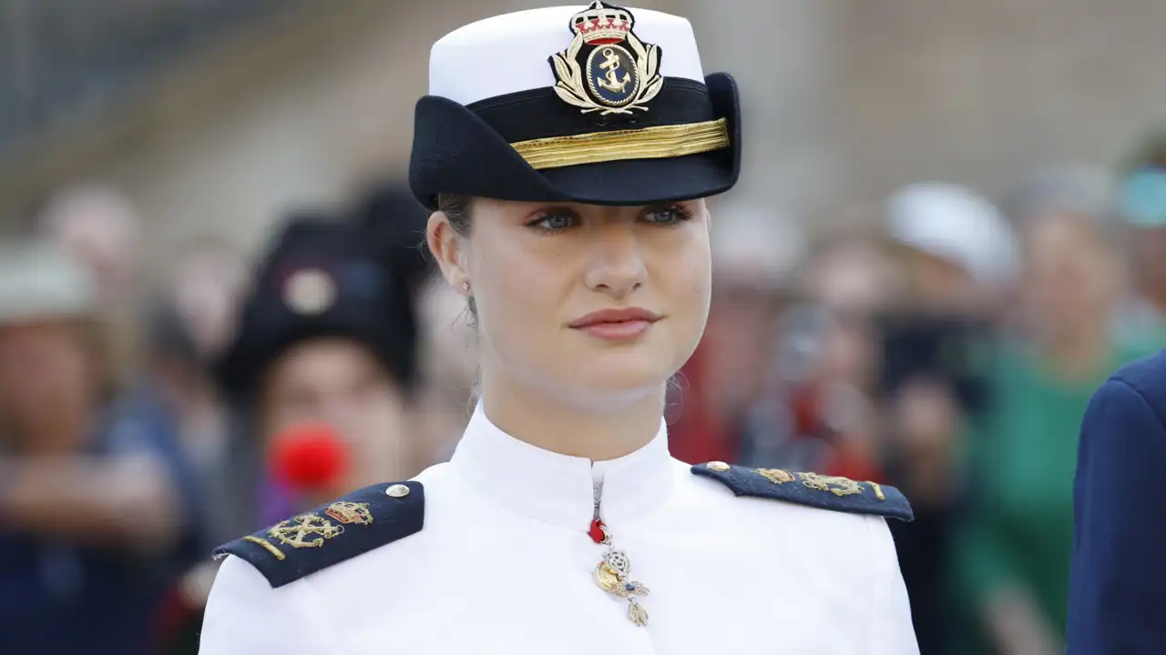 La Princesa Leonor en la recepción previa a recibir la Medalla de Oro de Galicia en 2025