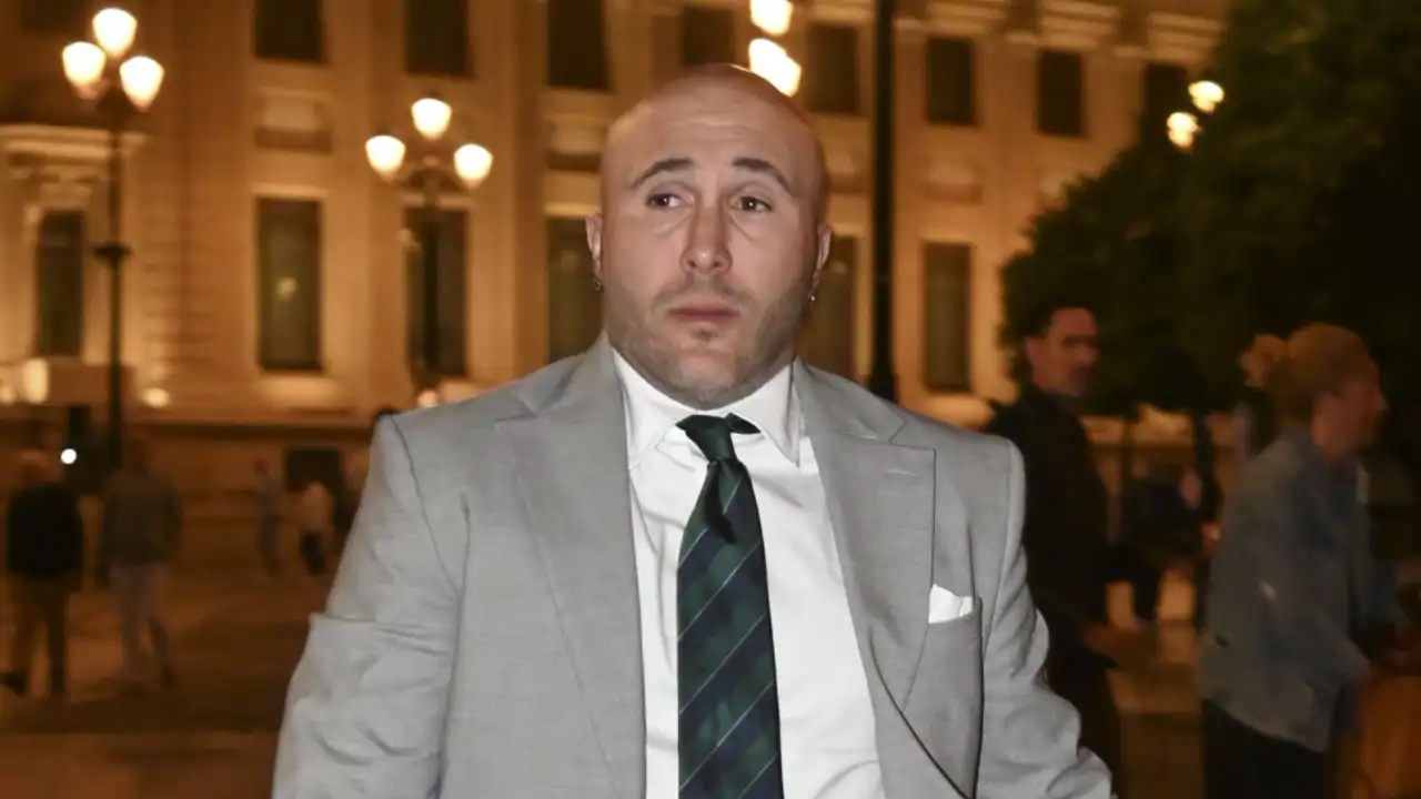 Kiko Rivera emite un comunicado tras conocerse su separación con Irene  Rosales: "Mi mujer y yo hemos decidido separar nuestros caminos"