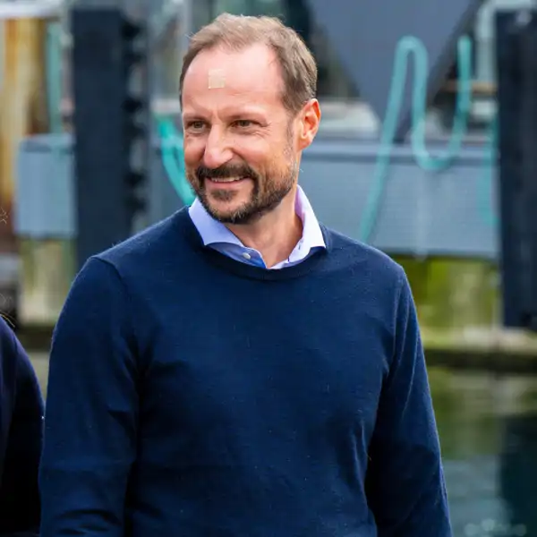 El Príncipe Haakon de Noruega durante un acto de agenda