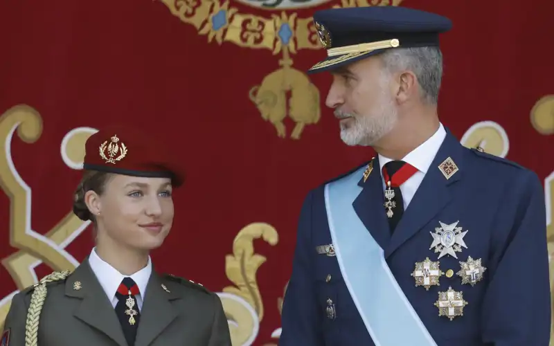 La Princesa Leonor y Felipe VI en 2023