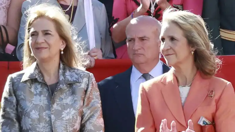La Infanta Cristina y la Infanta Elena en Torrejón de Ardoz