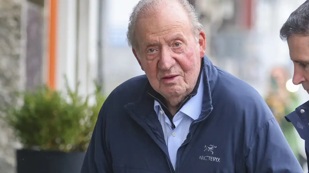 Los 9 titulares más impactantes del Rey Juan Carlos I en su "gira" de entrevistas por Francia