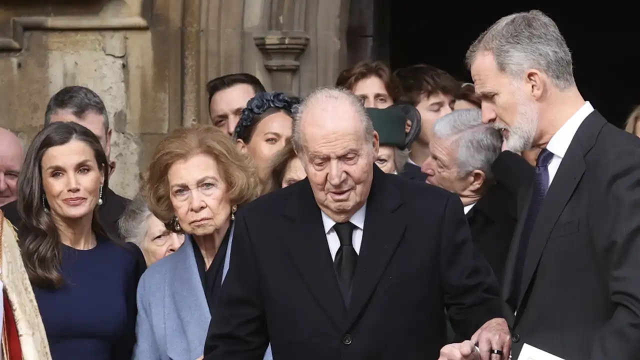La decisión de Casa Real en el 50 aniversario de la monarquía: con el Rey Juan Carlos en la celebración familiar, pero no en la oficial