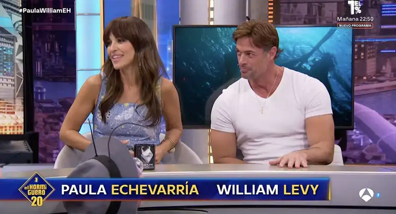Paula Echevarría y William Levy presentando su serie en 'El Hormiguero'