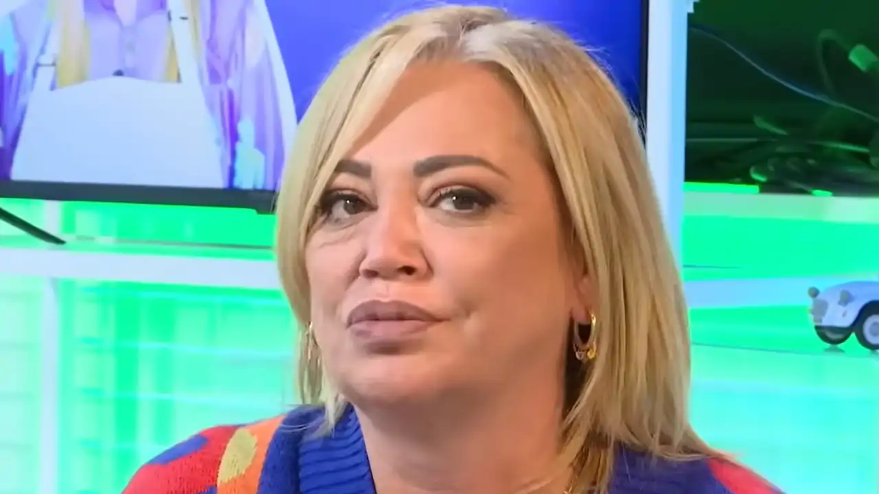 Belén Esteban, emocionada ante la sorpresa de Anabel Pantoja, se despide de  'No somos nadie': "Quiero hacer otras cosas, descansar y ocuparme de lo que  me tengo que ocupar"