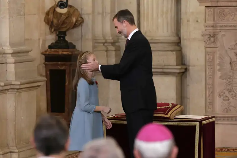 El Rey Felipe VI impuso el Toisón de Oro a la Princesa Leonor en el año 2018. 