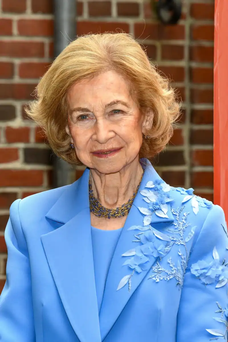 La Reina Sofía posando ante los medios durante su viaje institucional a Nueva York (Estados Unidos), el pasado 12 de noviembre.