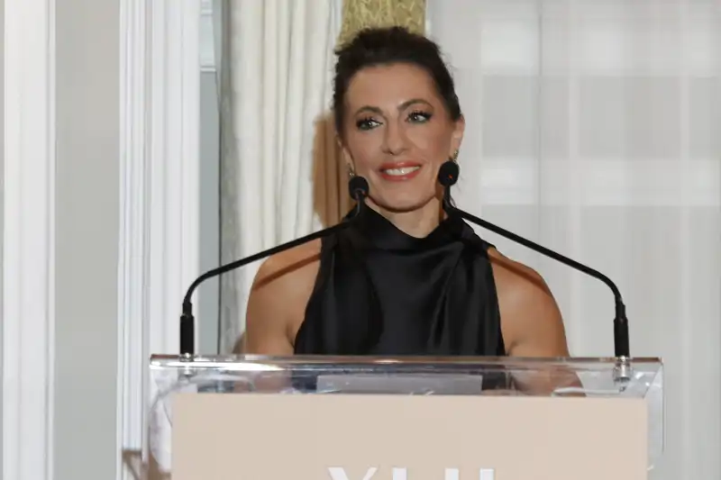 Ángeles Blanco pronuncia unas palabras durante la ceremonia.