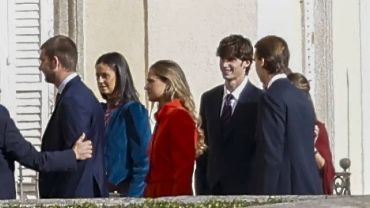 La prensa internacional aplaude este gesto de los nietos de Juan Carlos I y Sofía durante el almuerzo privado de la Familia Real