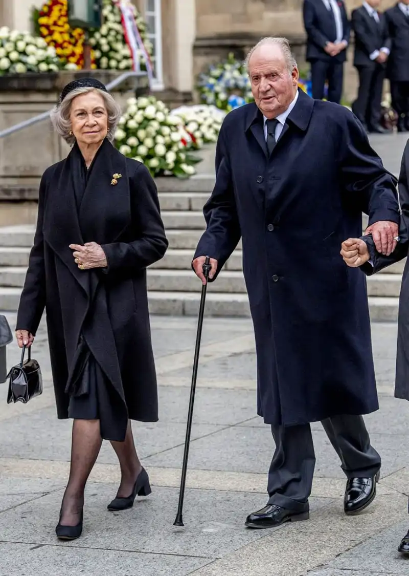 El protocolo que seguirán los Reyes Juan Carlos y Sofía en el funeral de Isabel II