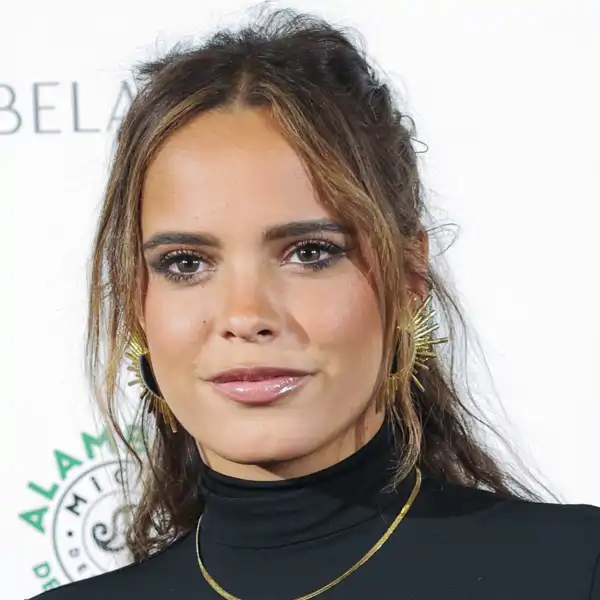 Gloria Camila ha acudido junto a Rocío Flores a la entrega de Premios de La Razón, cuyo evento ha contado con más de 500 invitados. 