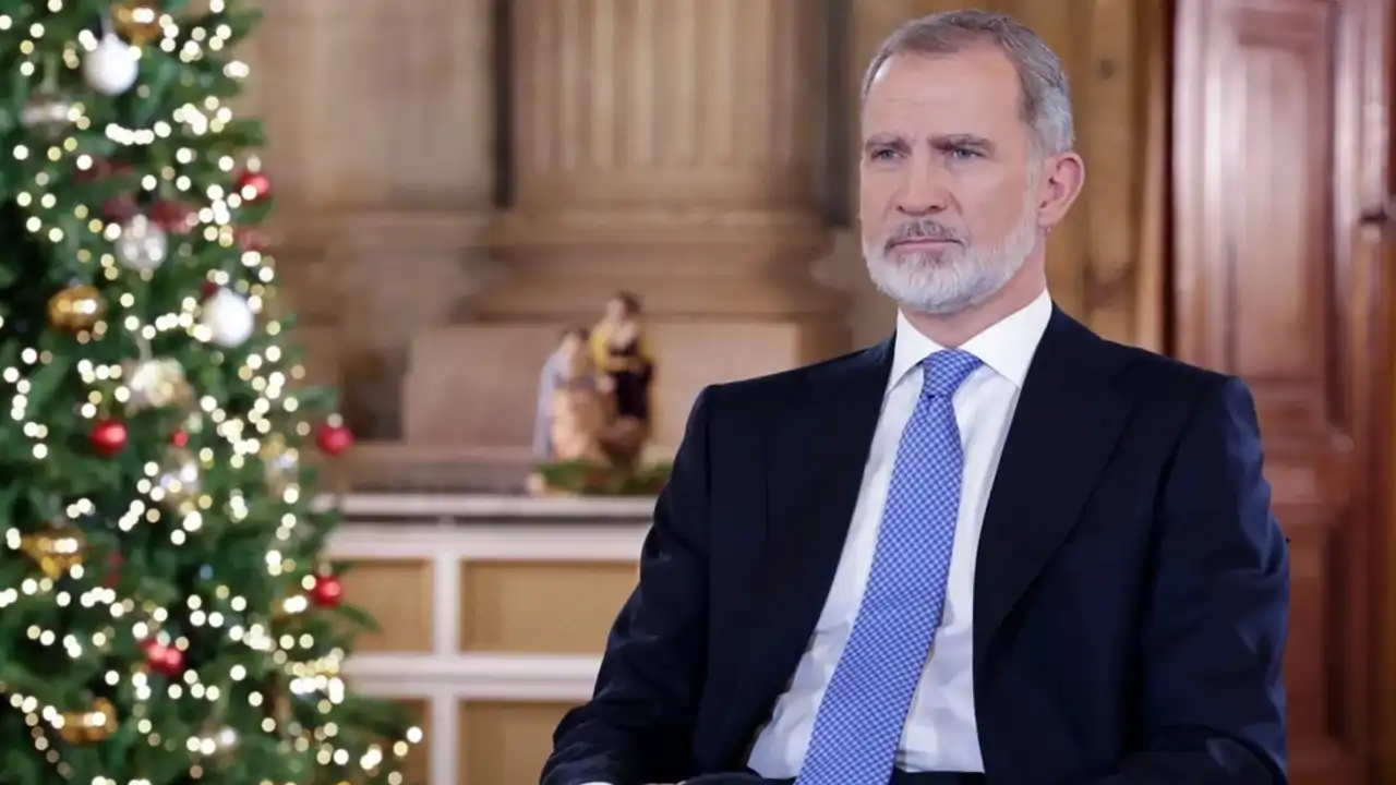 El Felipe Los importantes cambios en el mensaje de Navidad del Rey Felipe ...