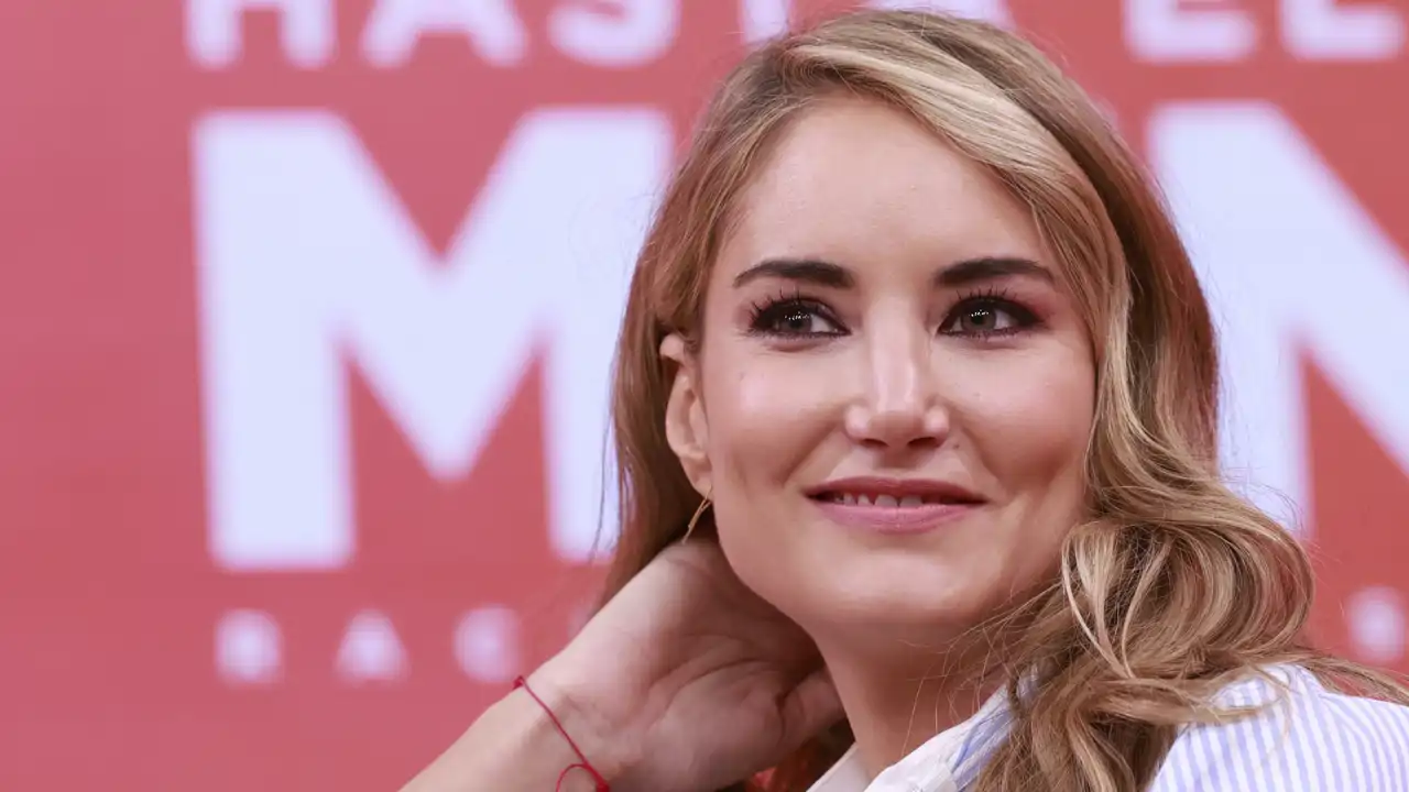 Alba Carrillo (39 años): “Mi madre siempre prepara en Navidad pularda con lombarda y pone algo de marisco”