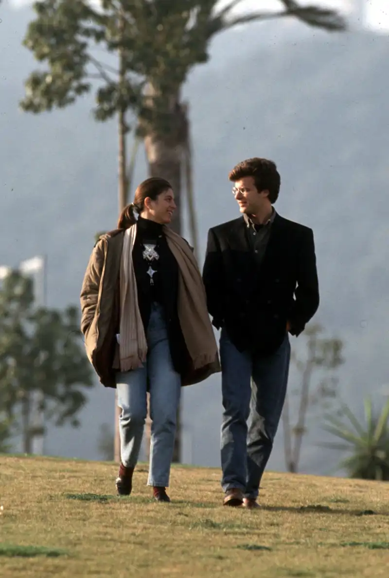 Ricardo Bofill y Luis Miguel paseando por Barcelona 