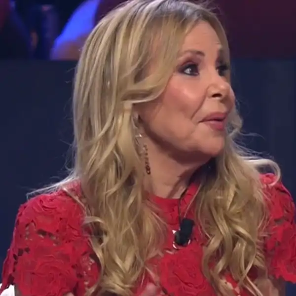 La vida secreta y por separado de Julio Iglesias y su mujer, Miranda Rynsburger: "La vida matrimonial cotidiana no existe, el ambiente familiar desapareció"