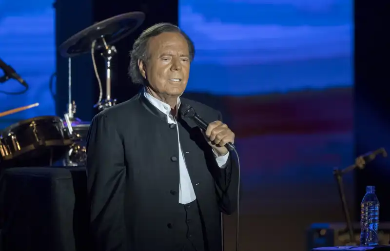 Julio Iglesias durante uno de sus conciertos en julio de 2016, en Mónaco. 
