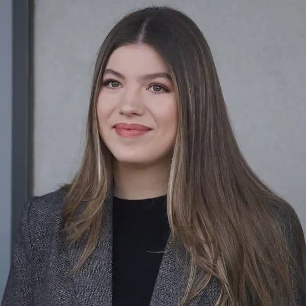 La Infanta Sofía durante un acto solitario que tuvo lugar en Madrid para visitar un acto en el Centro de Cría y Adiestramiento de la Fundación ONCE del Perro Guía.