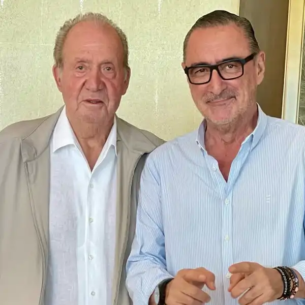 Carlos Herrera se ha reencontrado con el Rey Juan Carlos en las últimas horas. 