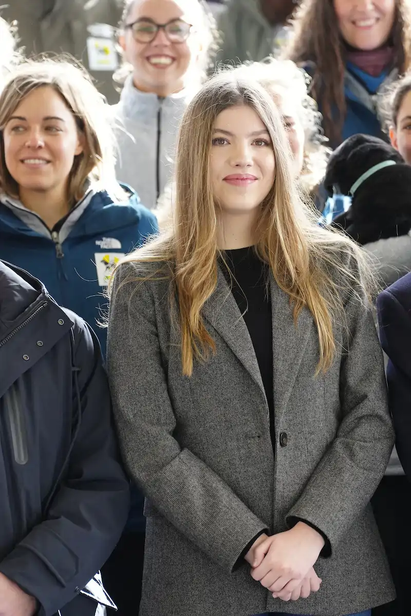La Infanta Sofía en la ONCE