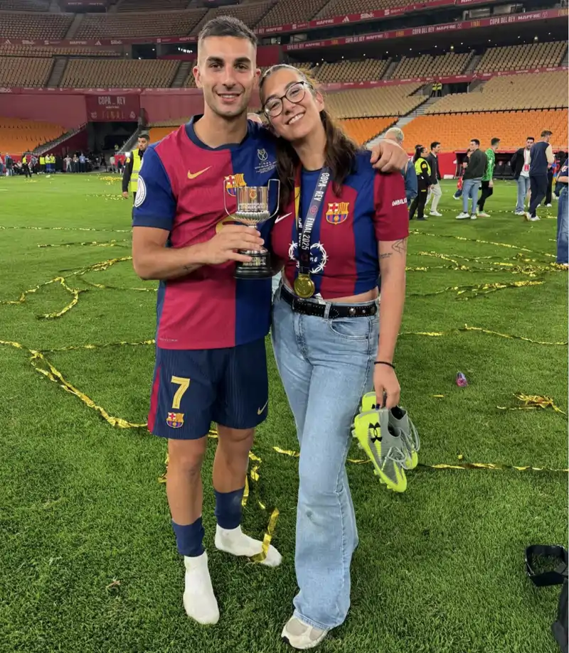 Ferr n Torres 25 A os Jugador Del FC Barcelona Cuando Ten a 12 