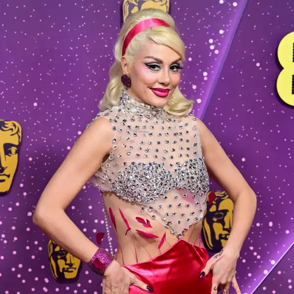 Los grandes batacazos de las invitadas a la alfombra roja de los Premios Bafta 2026 