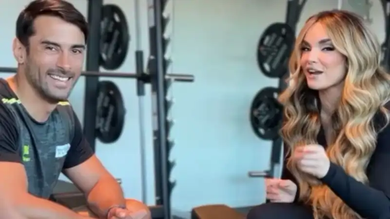 Ignacio Batallán y Melody en el gimnasio